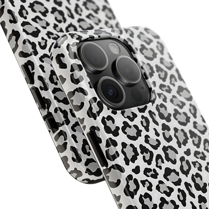 Monochrome Leopard Print iPhone 15 Series