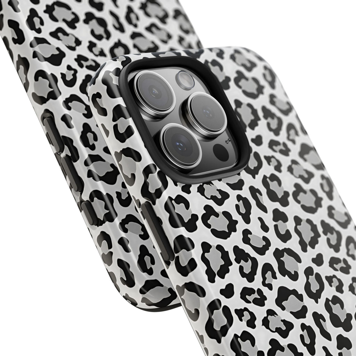 Monochrome Leopard Print iPhone 16 Series